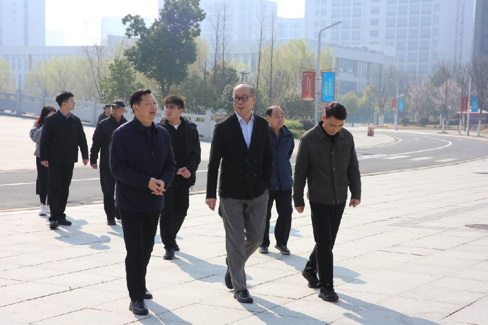 人社部专家组莅临安徽合肥技师学院